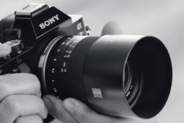 Zeiss adds to Loxia lens family with new wideangle prime for Sony a7